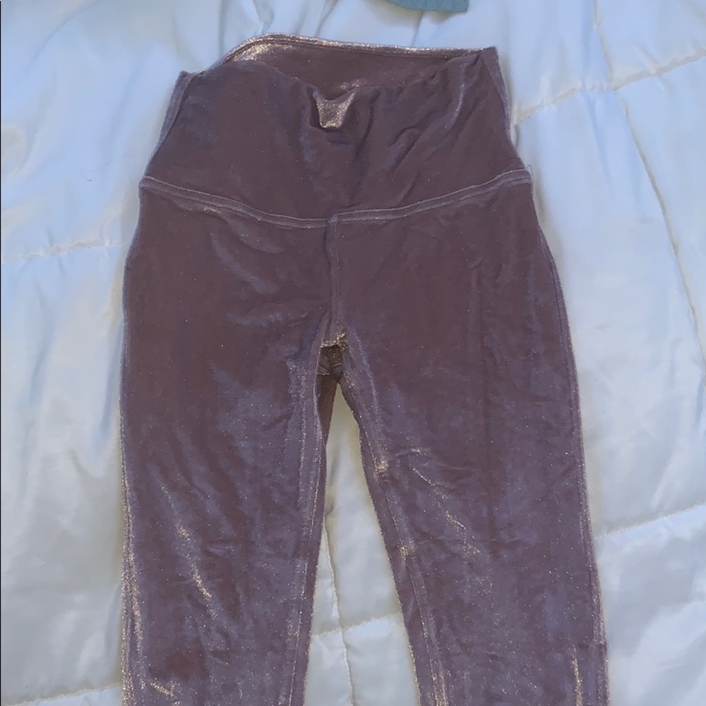 lululemon leggings!!